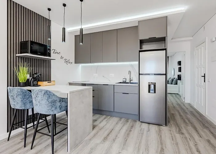 Luxury In Paradise Cort Апартаменти